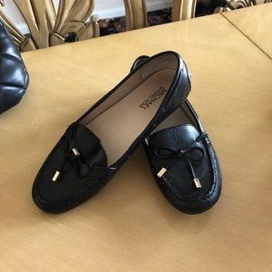 Micheal Kors flat shoes